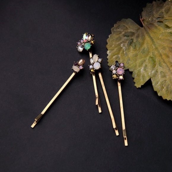 Set of 4 Green Pink White Rhinestones Bronze Hair Clips - Picture 2 of 4